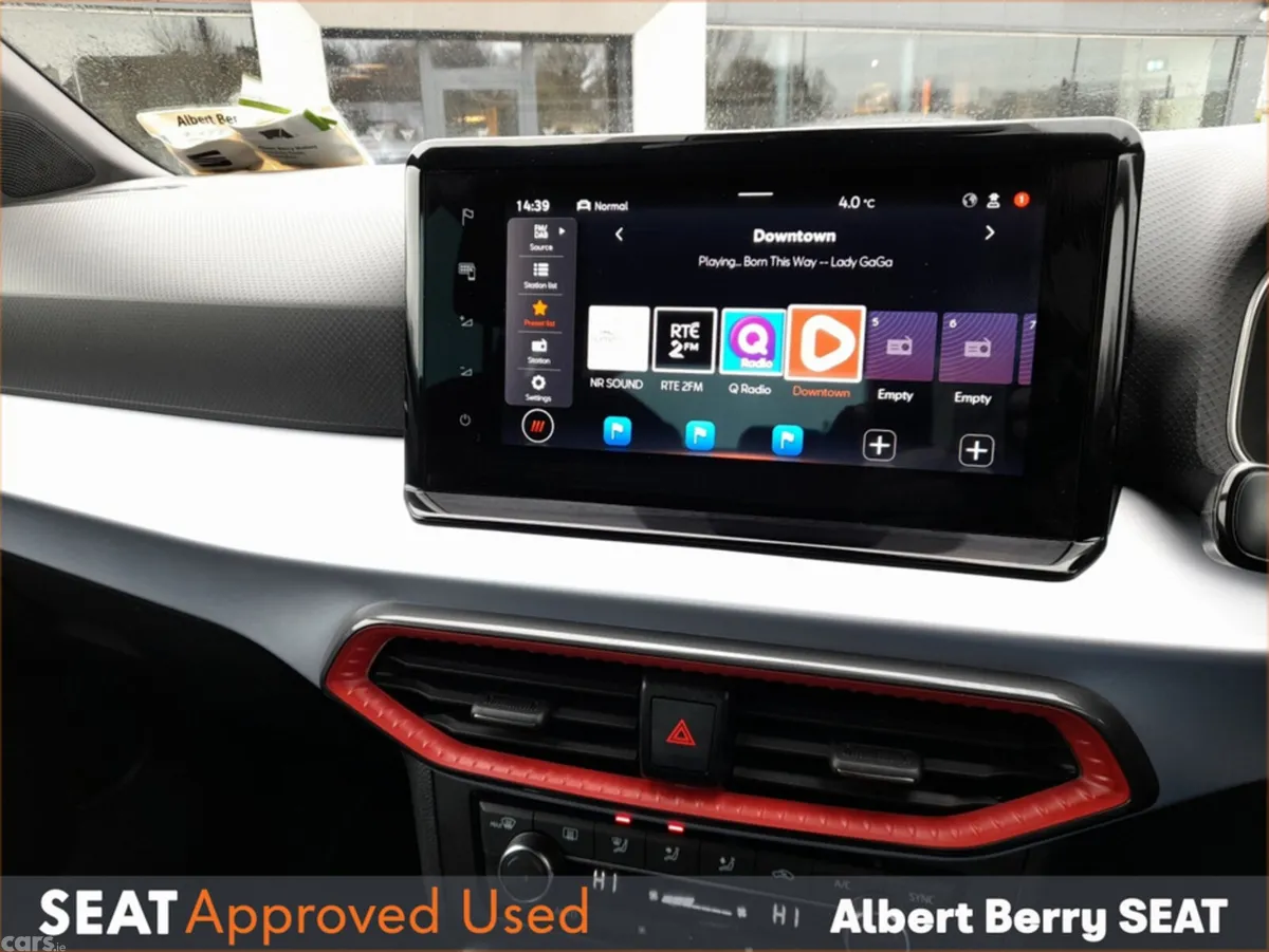 SEAT Arona Hatchback, Petrol, 2023, Grey
