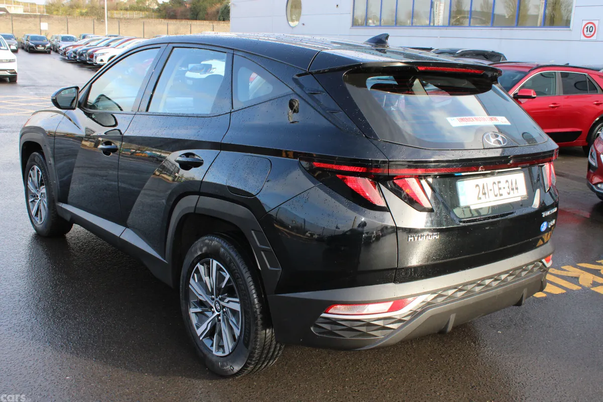 Hyundai Tucson SUV, Petrol Hybrid, 2024, Black