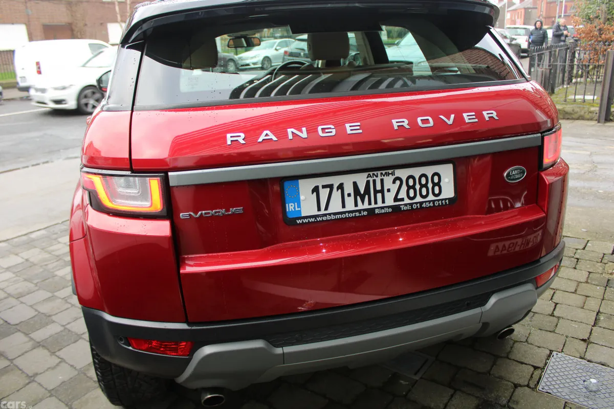 Land Rover Range Rover Evoque SUV, Diesel, 2017, Red