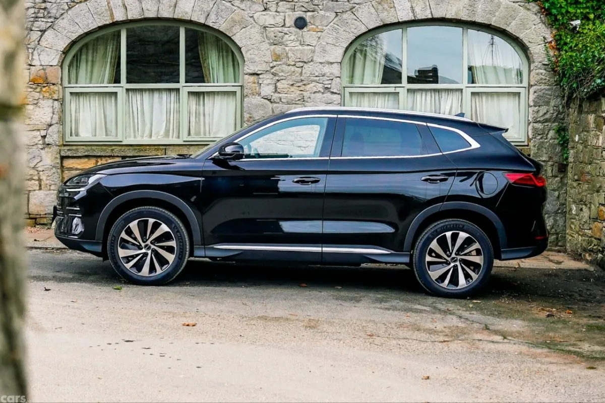 BYD SEAL U SUV, Petrol Plug-in Hybrid, 2026, Black