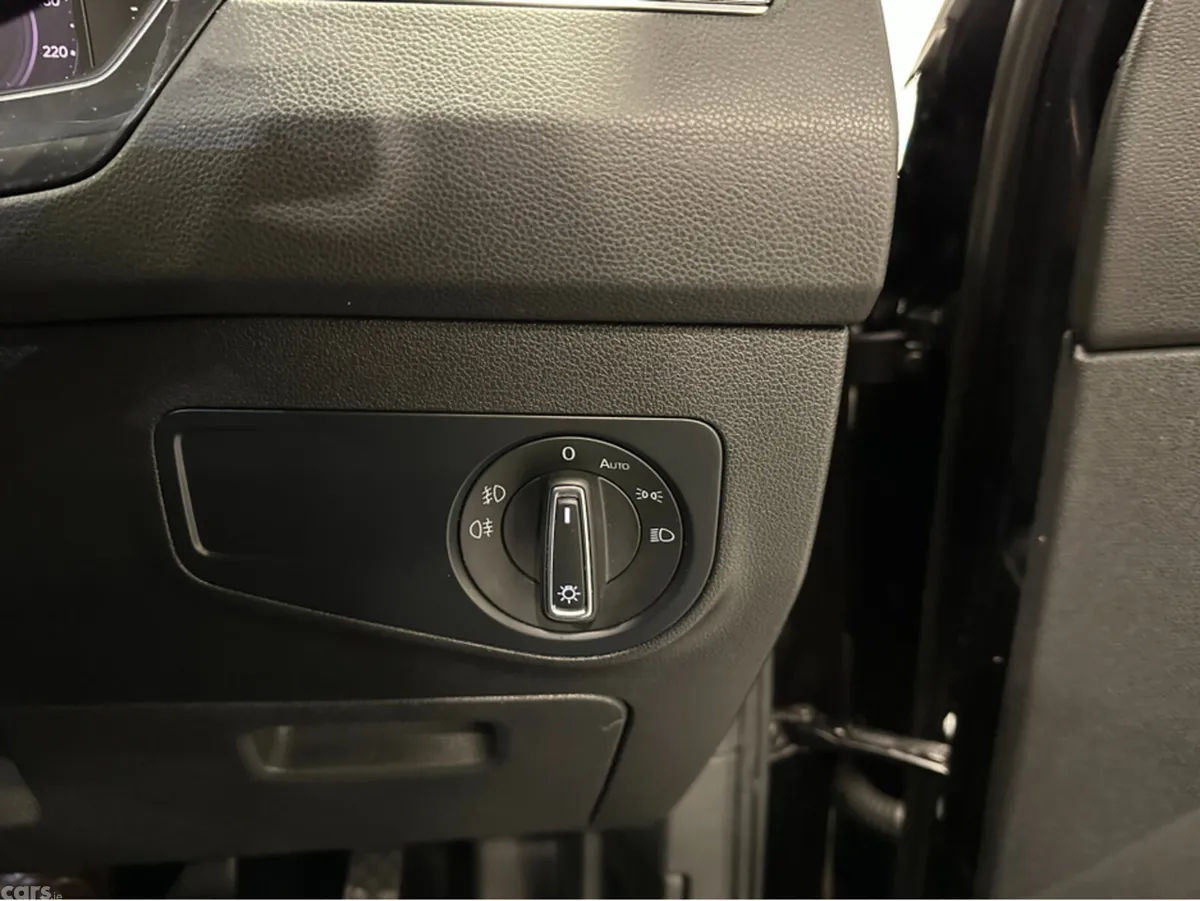Volkswagen Tiguan Estate, Diesel, 2020, Black