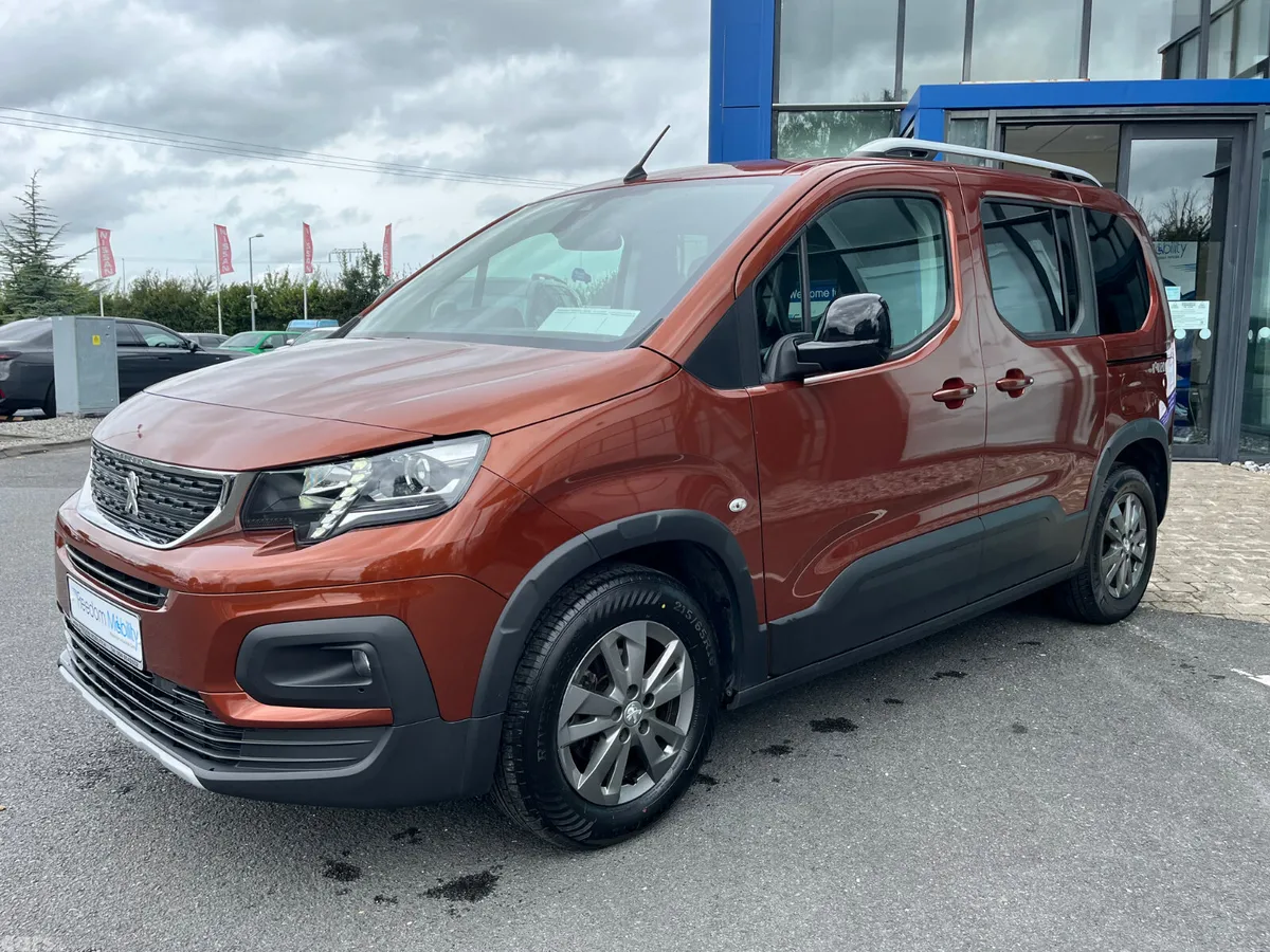 Peugeot Rifter MPV, Diesel, 2022, Bronze