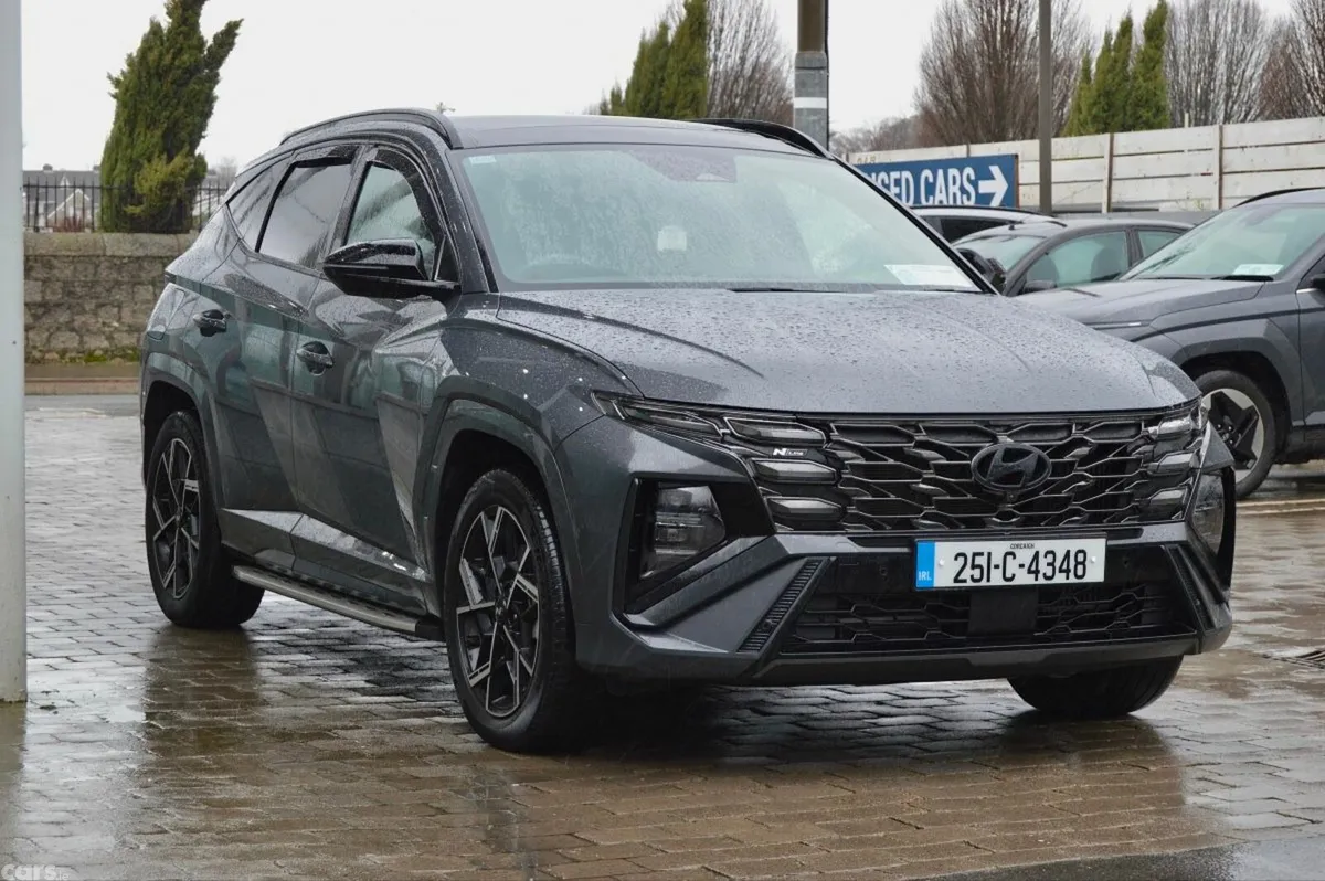 Hyundai Tucson SUV, Petrol Plug-in Hybrid, 2025, Grey