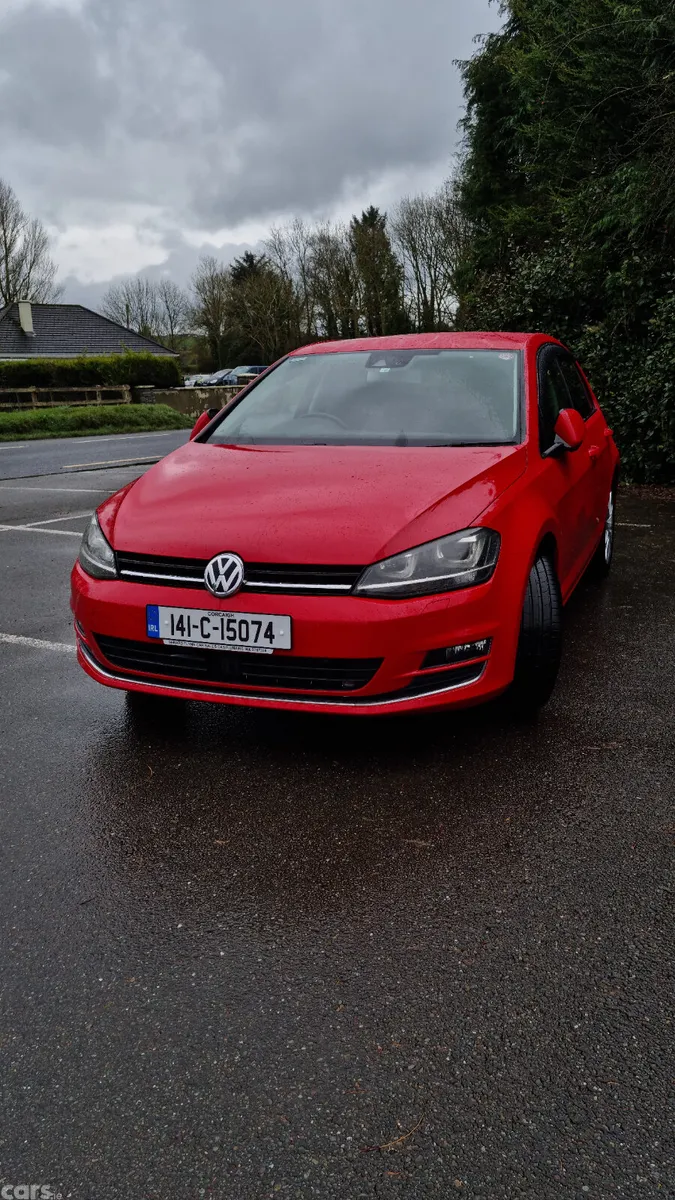Volkswagen Golf Hatchback, Petrol, 2014, Red