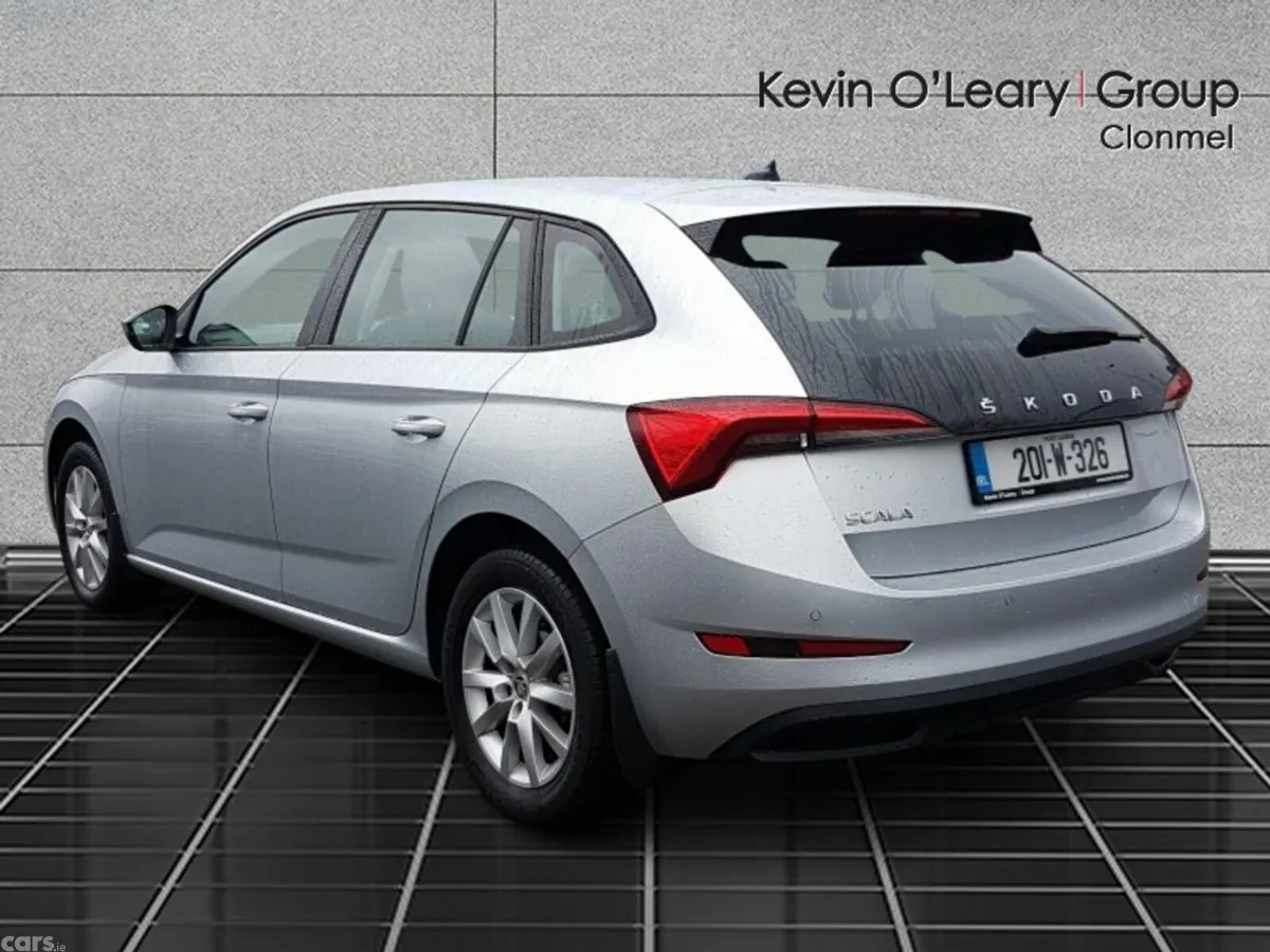 Skoda Scala Hatchback, Petrol, 2020, Grey