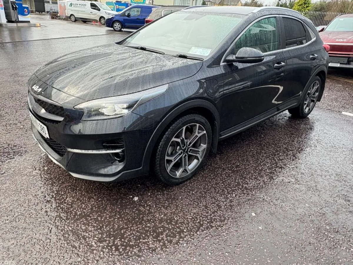 Kia XCeed Hatchback, Petrol Plug-in Hybrid, 2022, Black