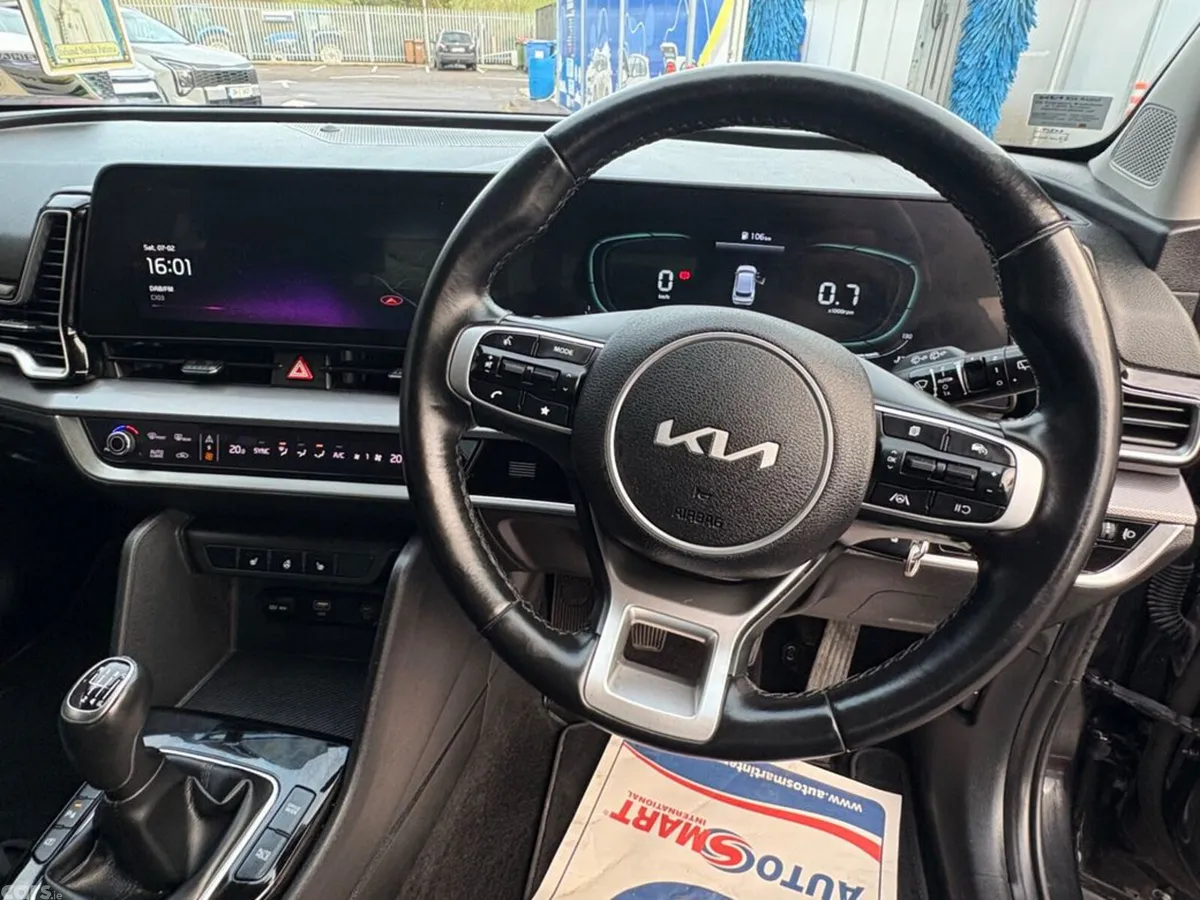 Kia Sportage SUV, Diesel Hybrid, 2023, Black