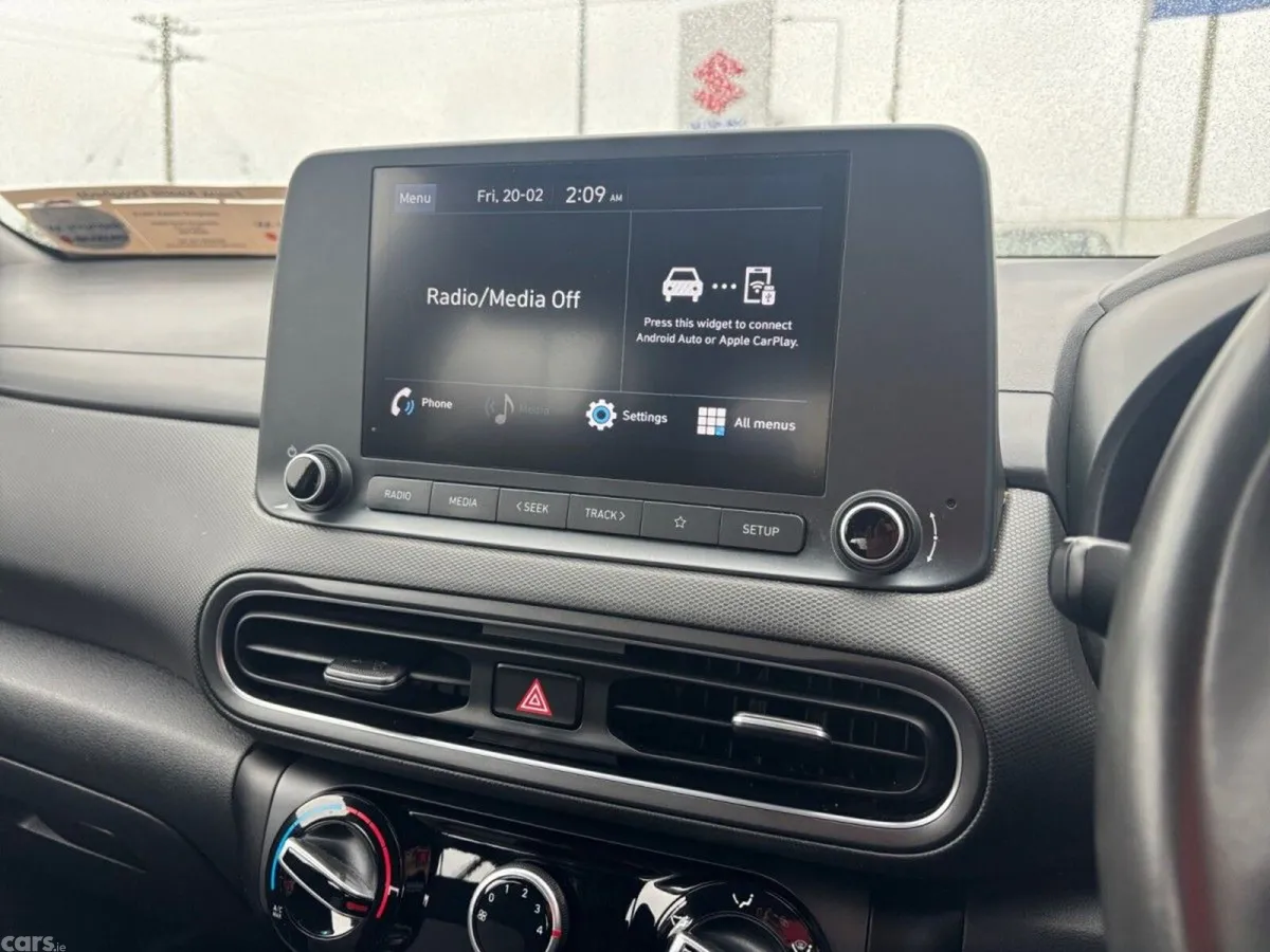 Hyundai KONA MPV, Petrol, 2023, Red