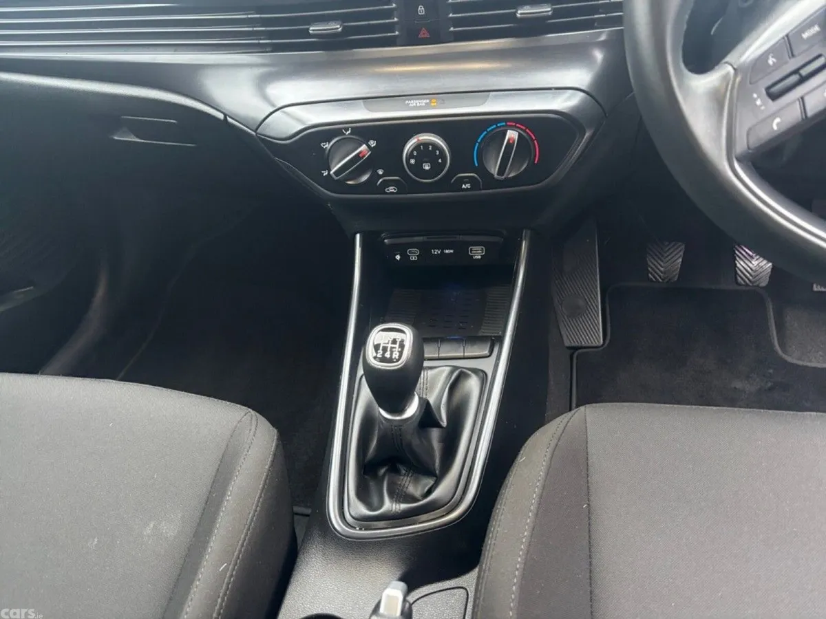 Hyundai i20 Hatchback, Petrol, 2024, Red