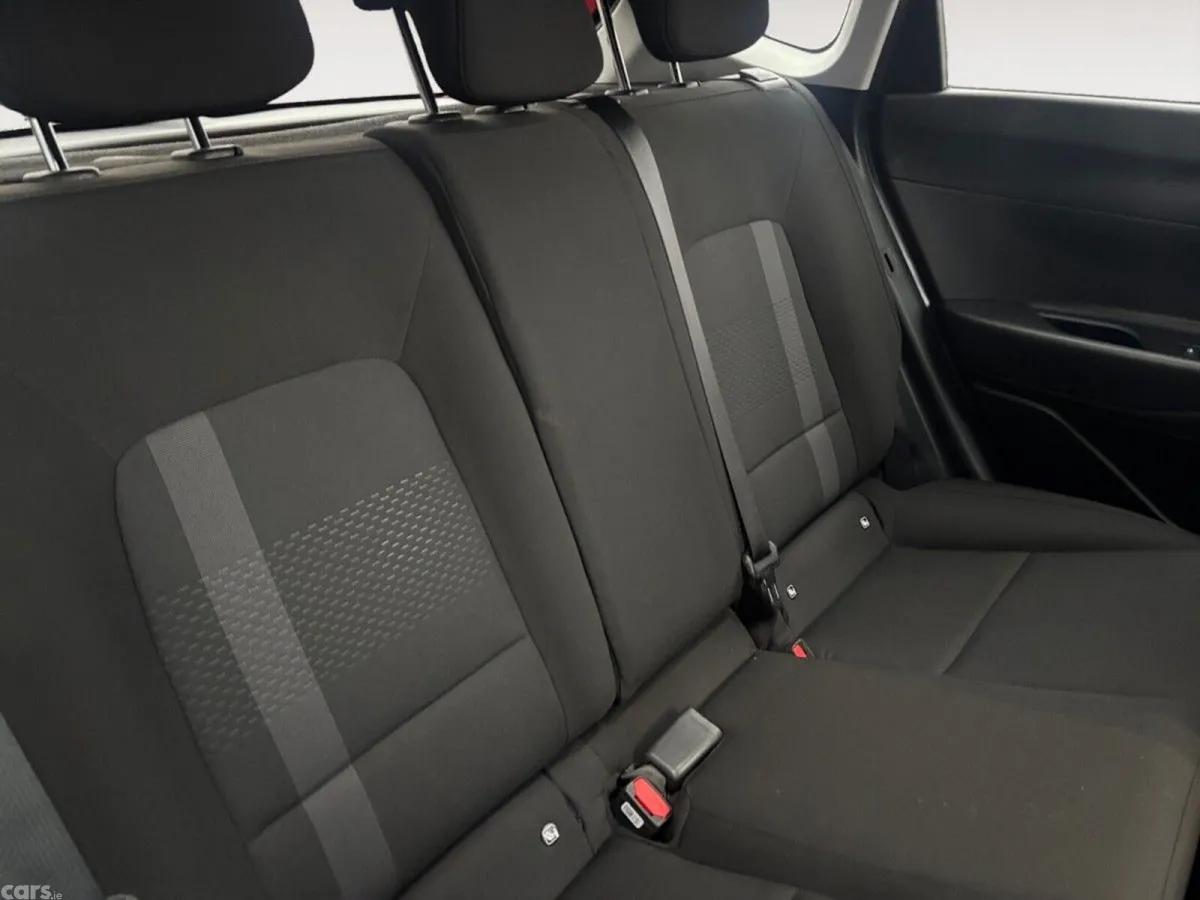 Hyundai i20 Hatchback, Petrol, 2024, Red