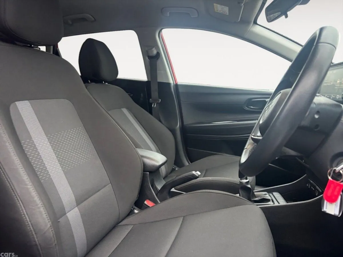 Hyundai i20 Hatchback, Petrol, 2024, Red