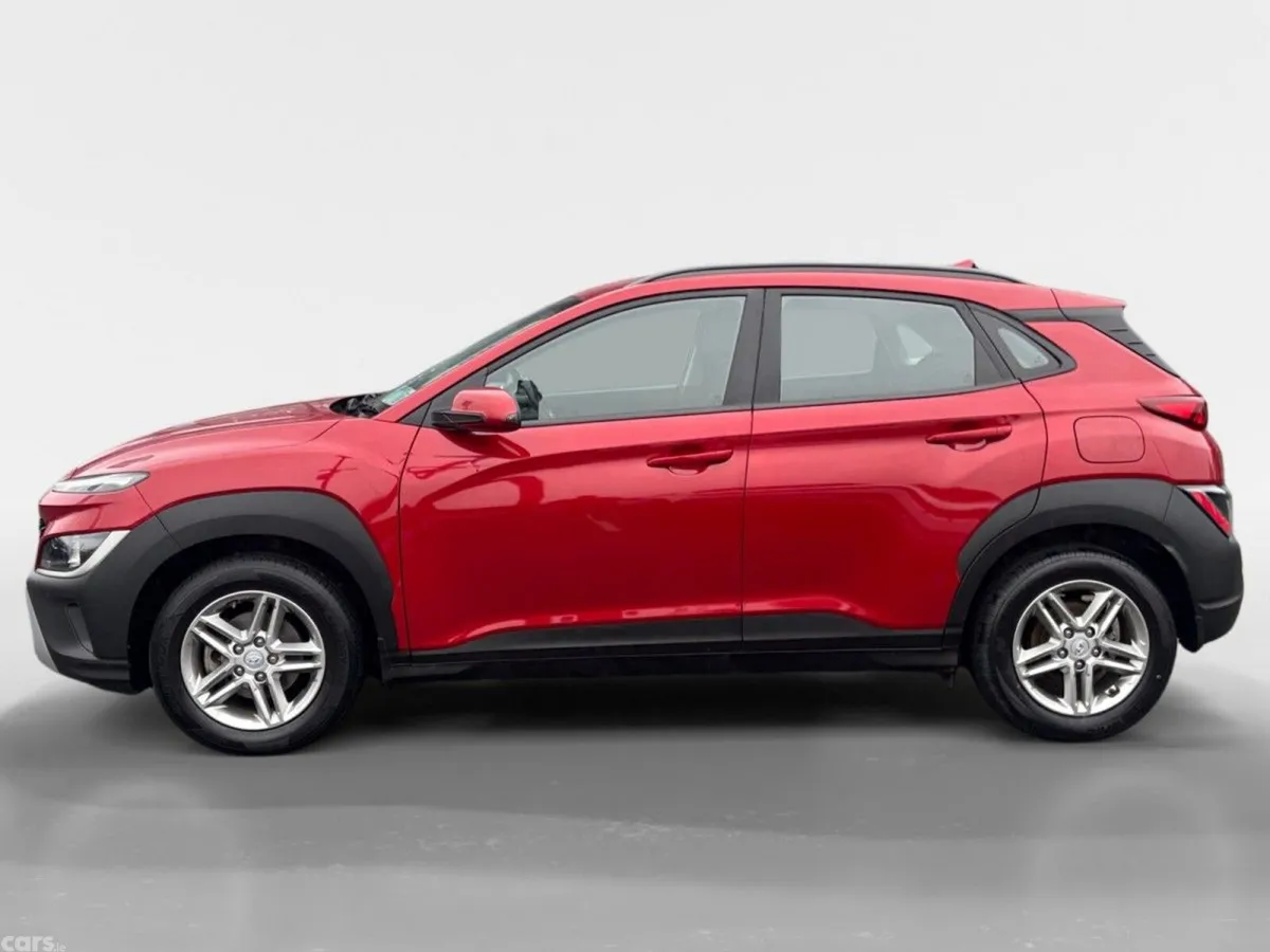 Hyundai KONA MPV, Petrol, 2023, Red