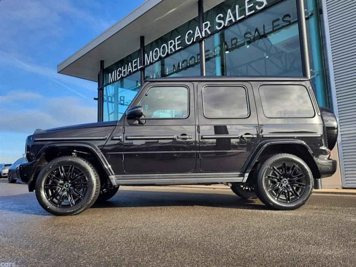 Mercedes-Benz G-Class SUV, Diesel, 2027, Black