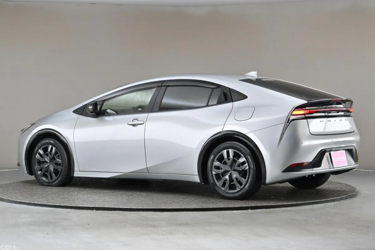 Toyota Prius Hatchback, Petrol Hybrid, 2023, Silver