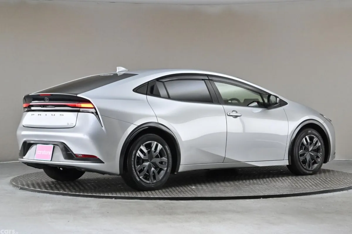 Toyota Prius Hatchback, Petrol Hybrid, 2023, Silver
