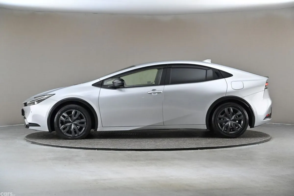 Toyota Prius Hatchback, Petrol Hybrid, 2023, Silver