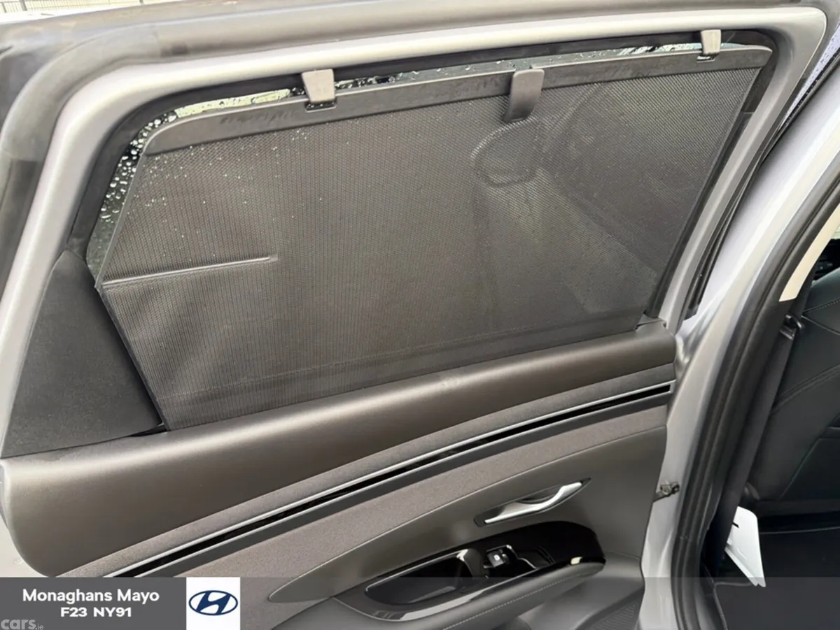 Hyundai Tucson MPV, Petrol Plug-in Hybrid, 2023, Grey