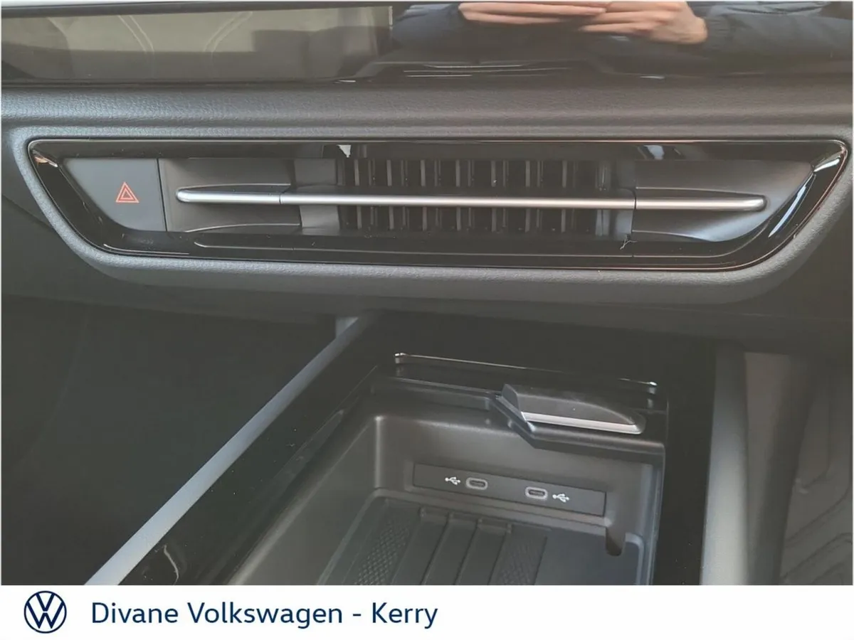 Volkswagen ID.7 Estate, Electric, 2027, Black