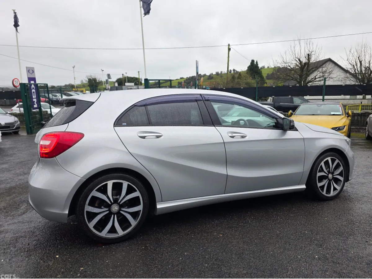Mercedes-Benz A-Class Hatchback, Petrol, 2015, Silver