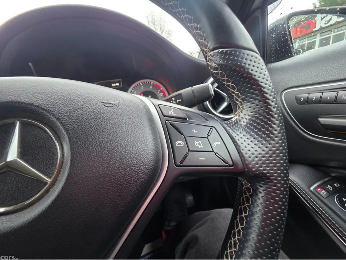 Mercedes-Benz A-Class Hatchback, Petrol, 2015, Silver