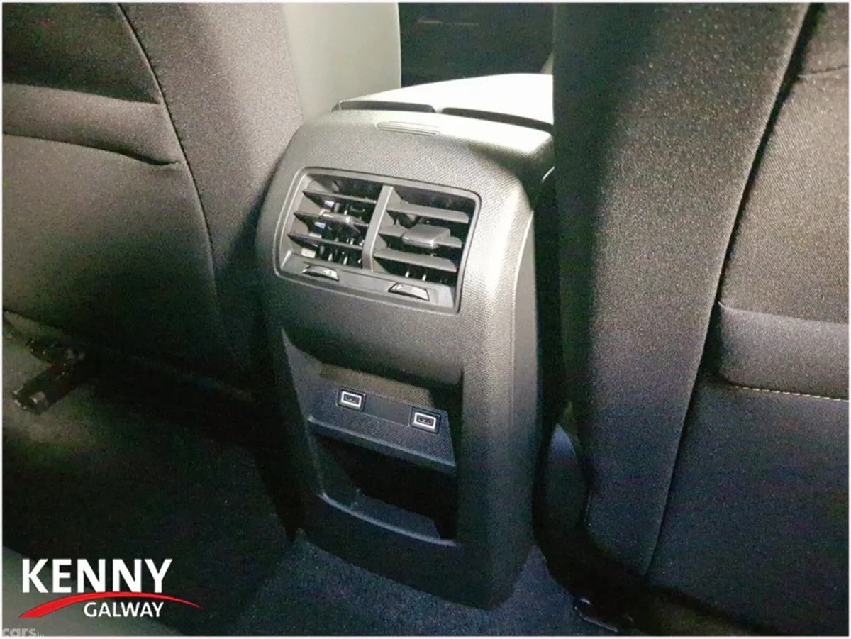 Peugeot 308 Estate, Petrol Hybrid, 2026, Black