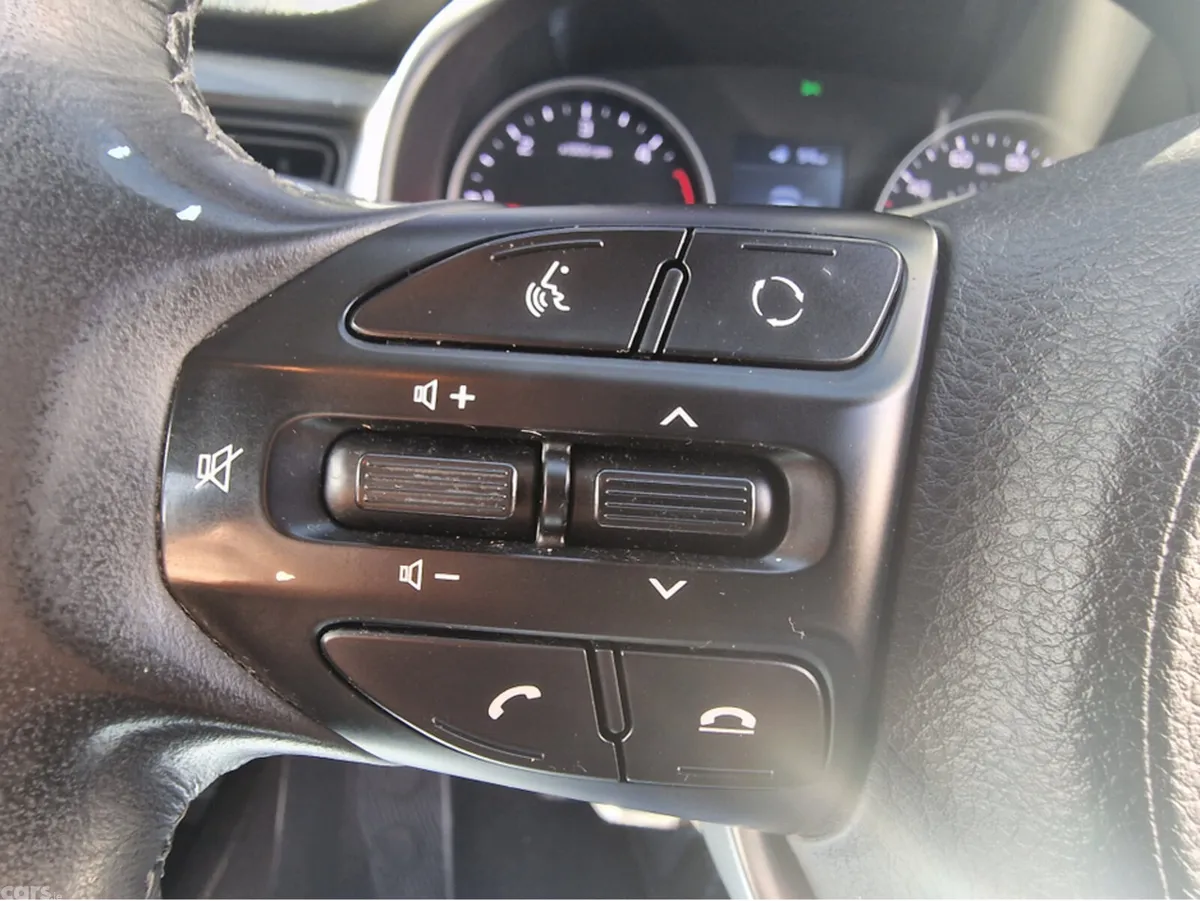 Kia Stonic Hatchback, Diesel, 2018, Grey