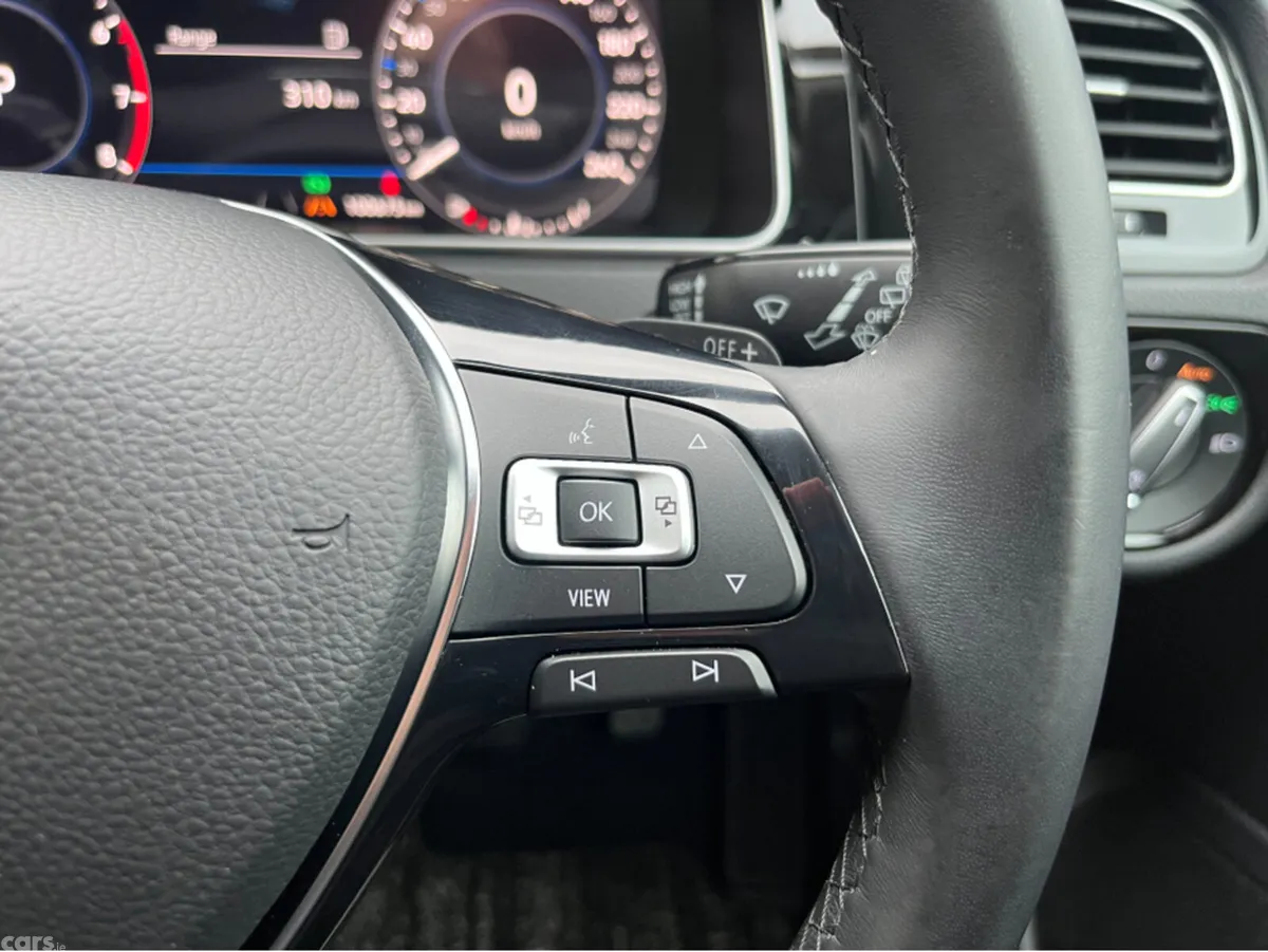 Volkswagen Golf Hatchback, Petrol, 2019, Black