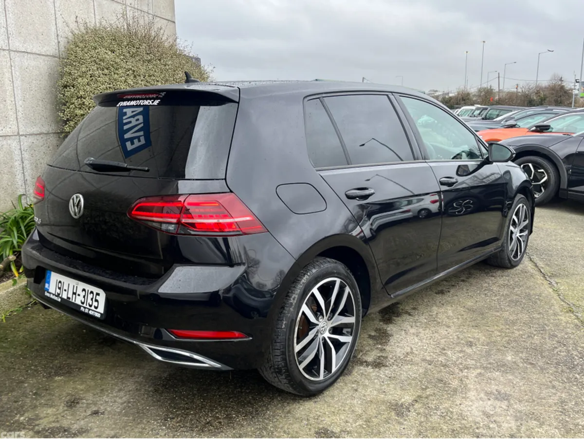 Volkswagen Golf Hatchback, Petrol, 2019, Black