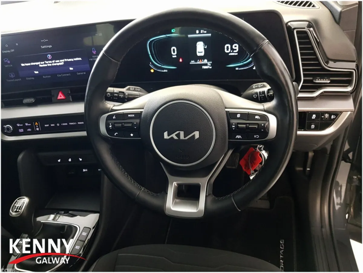 Kia Sportage MPV, Diesel, 2023, Grey