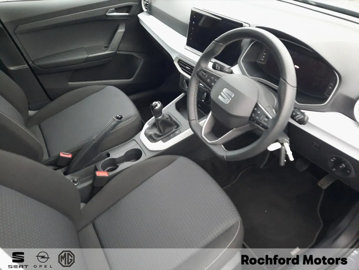 SEAT Arona Hatchback, Petrol, 2025, Grey