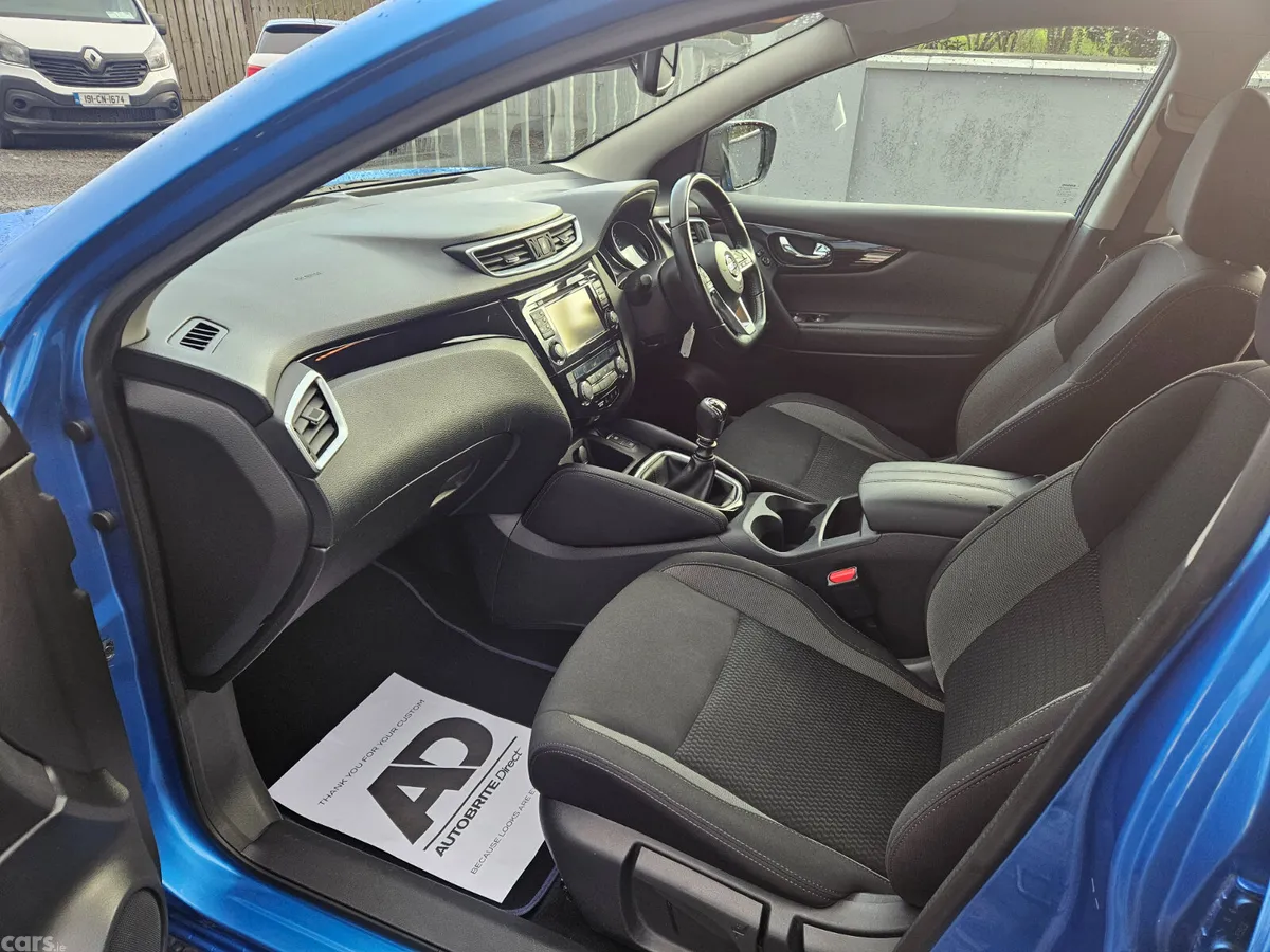 Nissan Qashqai SUV, Diesel, 2018, Blue