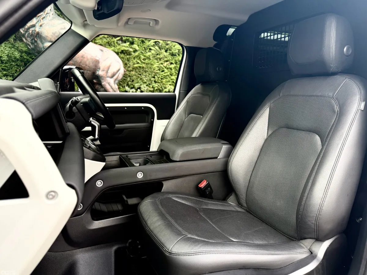 Land Rover Defender SUV, Diesel, 2023, White