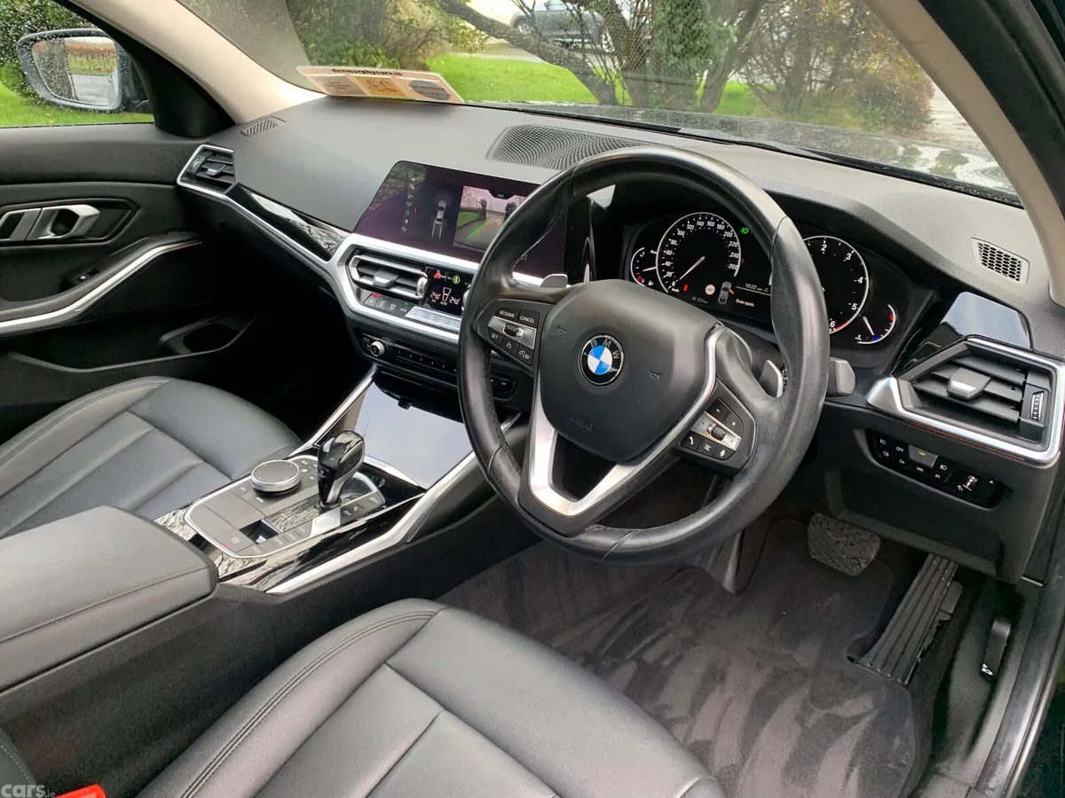 BMW 3-Series Saloon, Diesel, 2019, Black