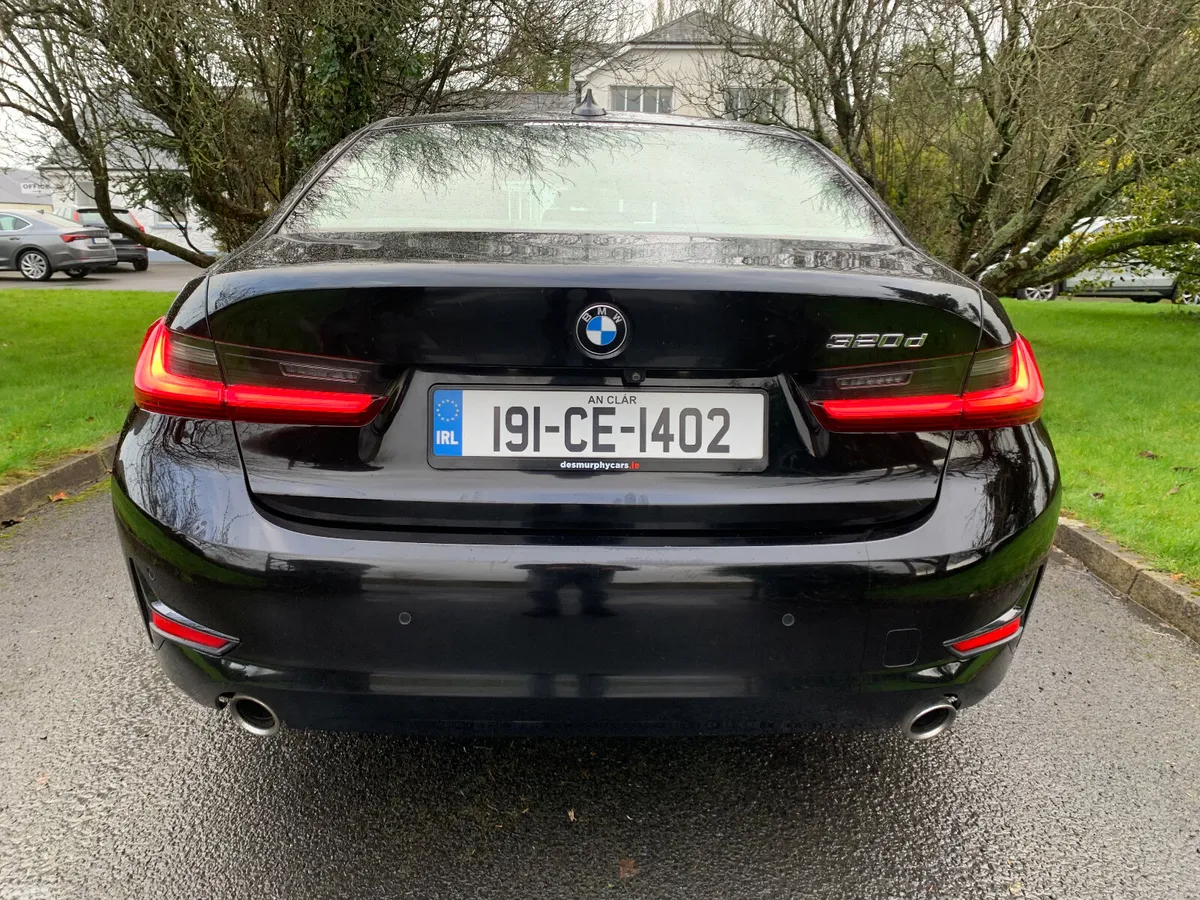 BMW 3-Series Saloon, Diesel, 2019, Black