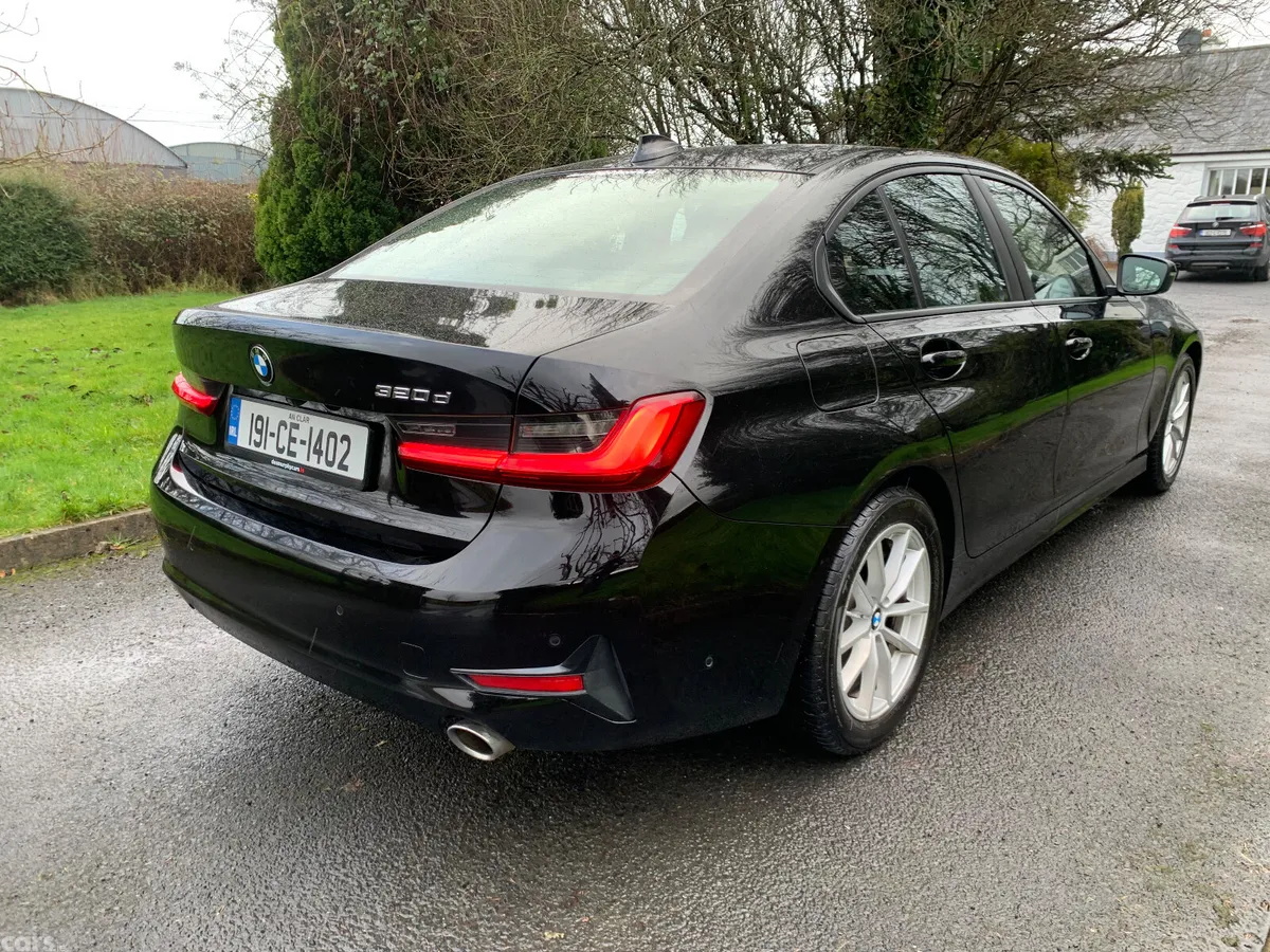 BMW 3-Series Saloon, Diesel, 2019, Black