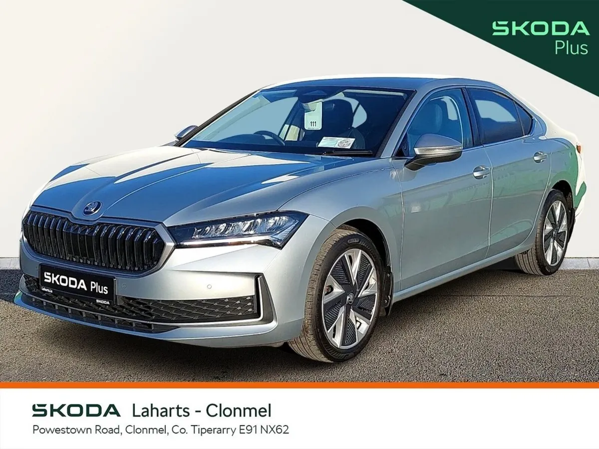 Skoda Superb Saloon, Diesel, 2025, Silver