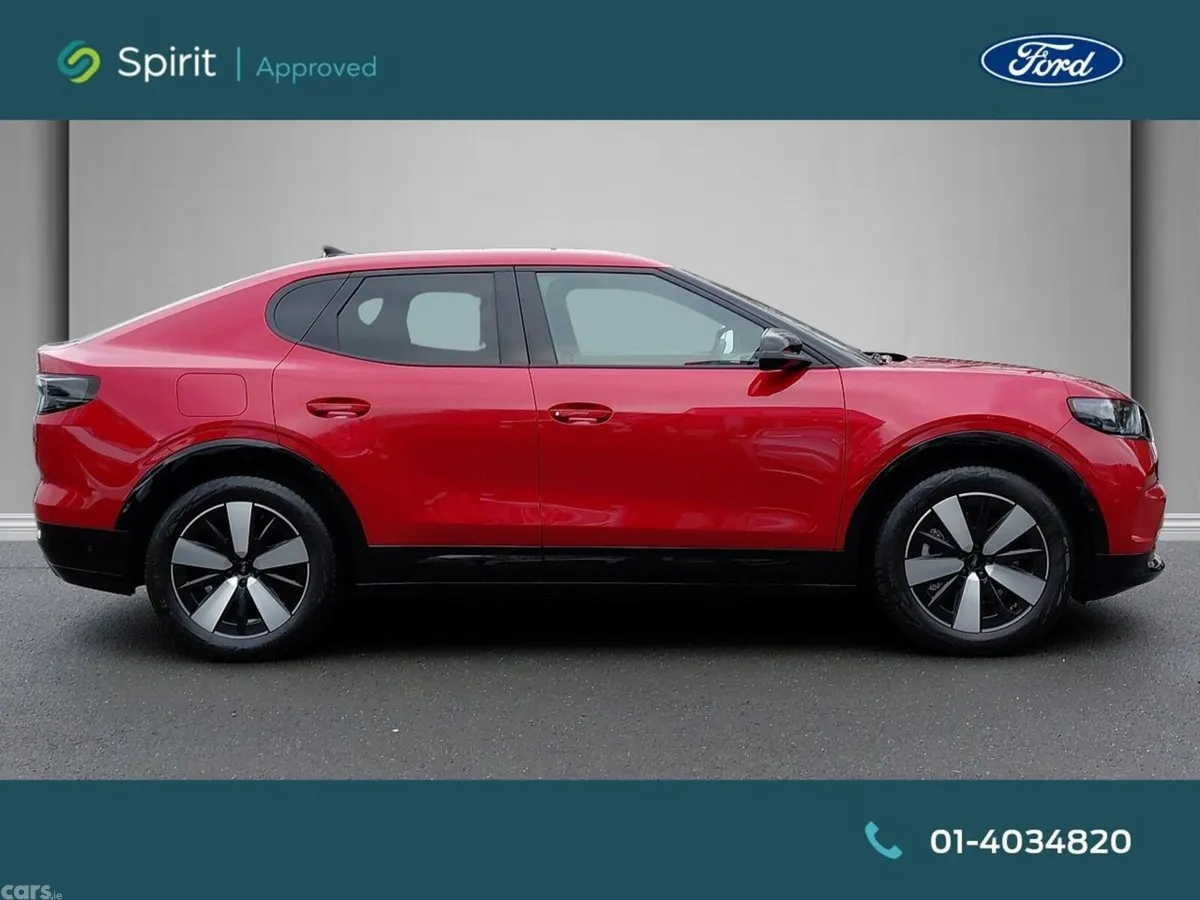 Ford Capri MPV, Electric, 2026, Red