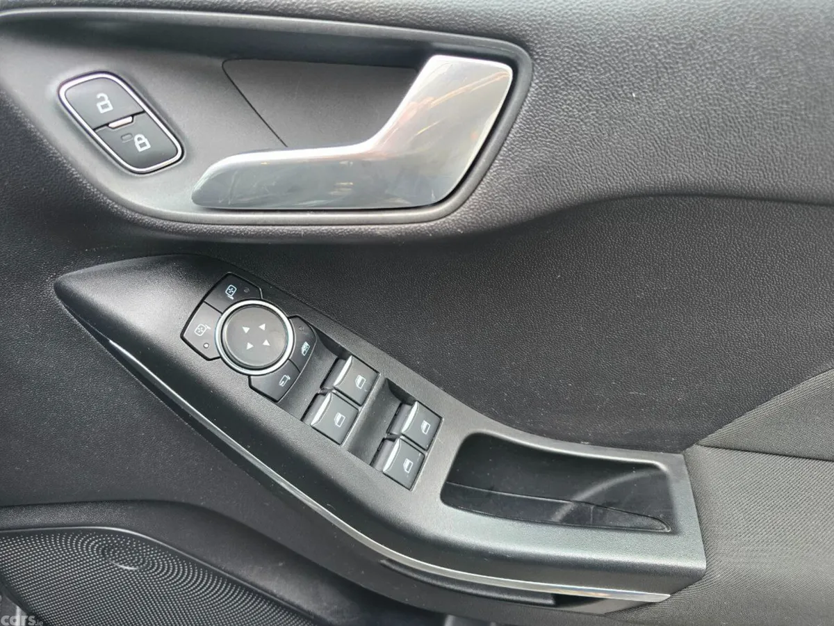 Ford Fiesta Hatchback, Petrol, 2021, Black