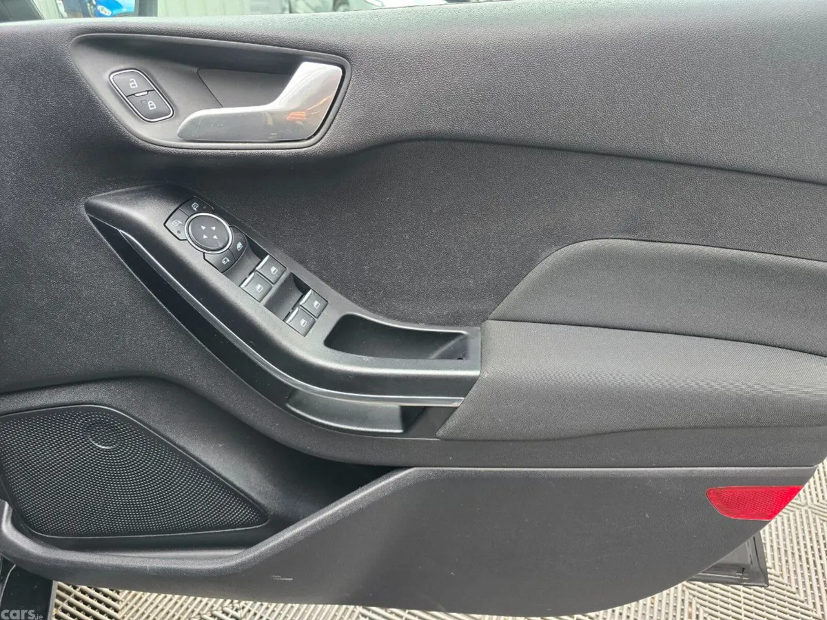Ford Fiesta Hatchback, Petrol, 2021, Black