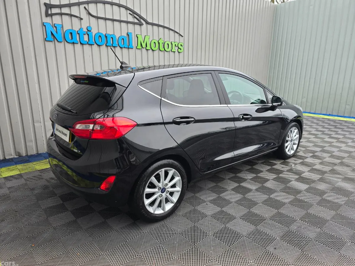 Ford Fiesta Hatchback, Petrol, 2021, Black