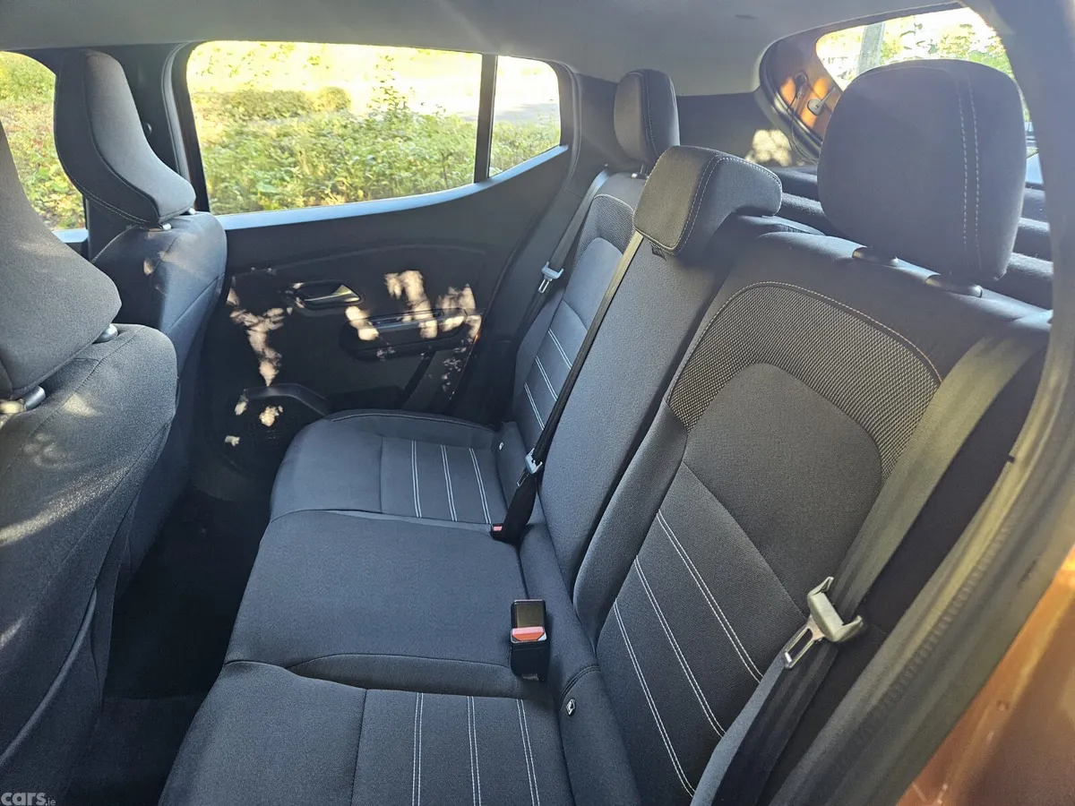 Dacia Sandero Stepway Hatchback, Petrol, 2021, Orange