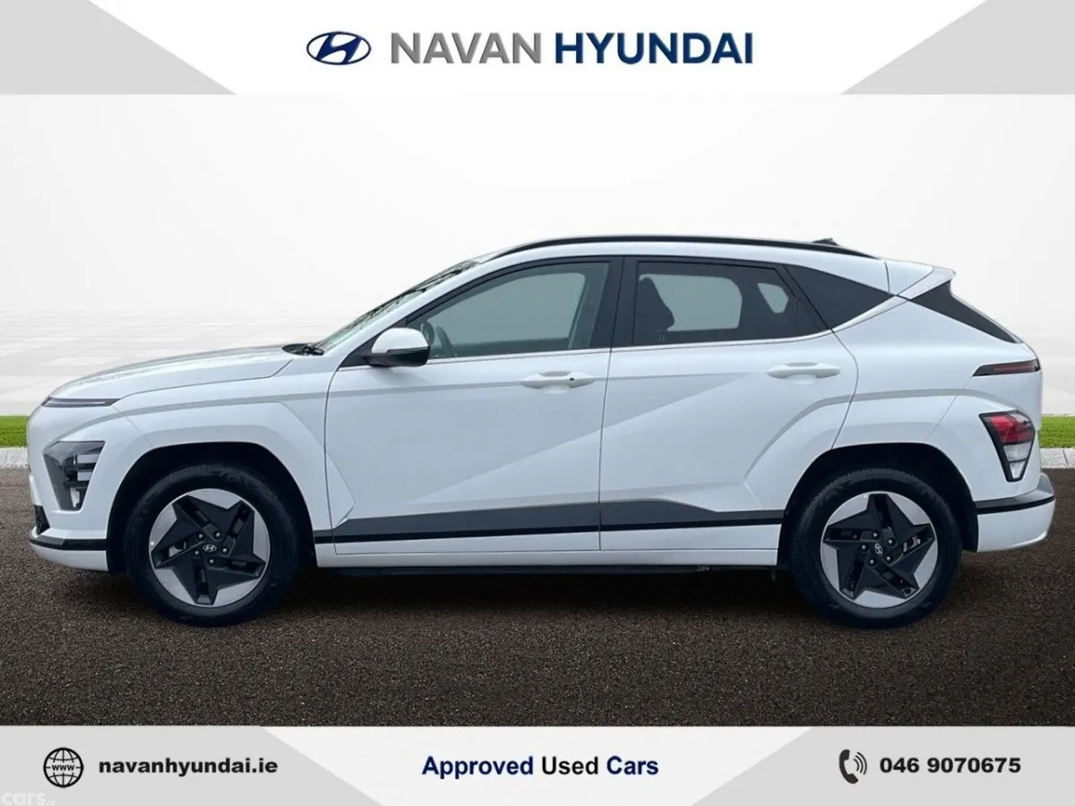Hyundai KONA MPV, Electric, 2025, White