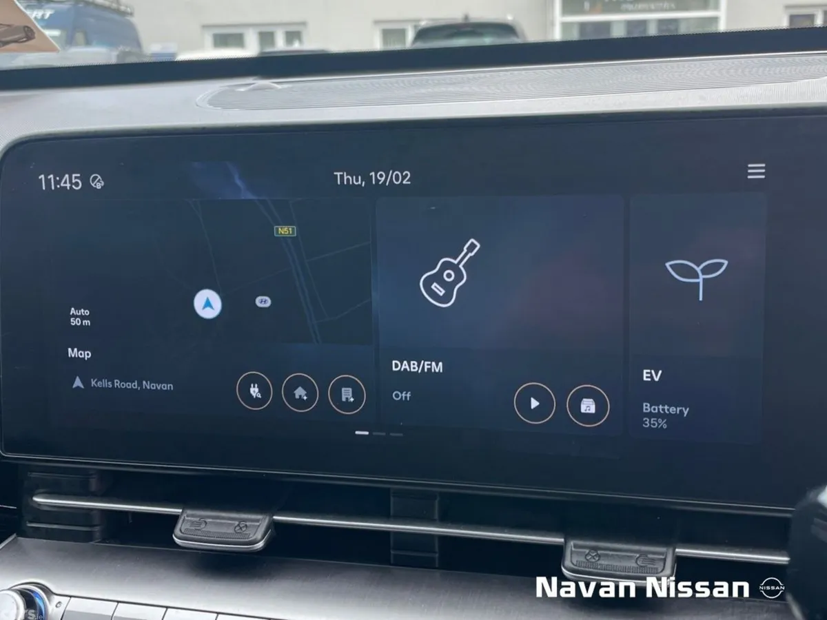 Hyundai KONA MPV, Electric, 2025, White
