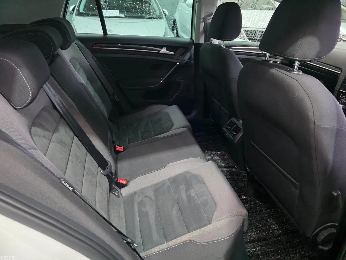 Volkswagen Golf Hatchback, Petrol, 2018, White
