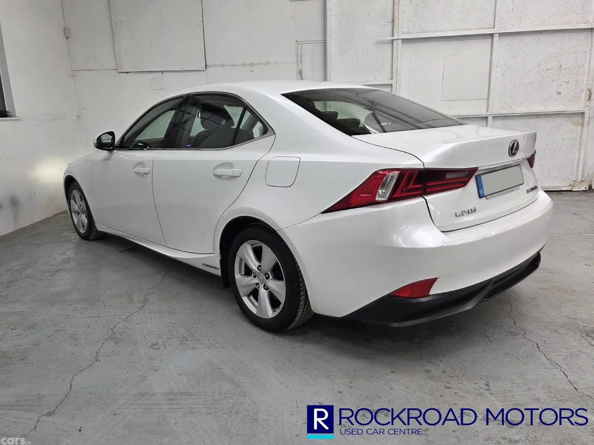 Lexus IS Saloon, Petrol Hybrid, 2016, White