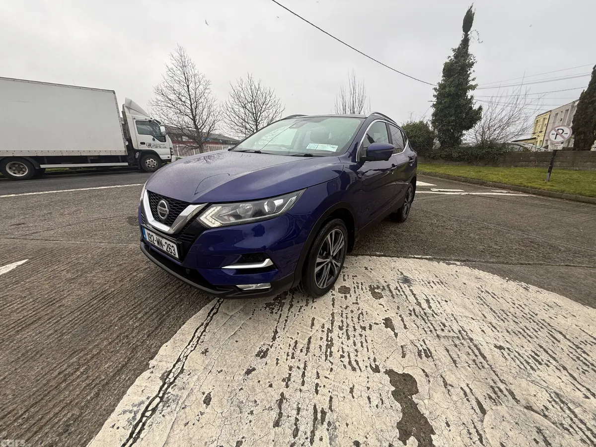 Nissan Qashqai MPV, Diesel, 2019, Blue
