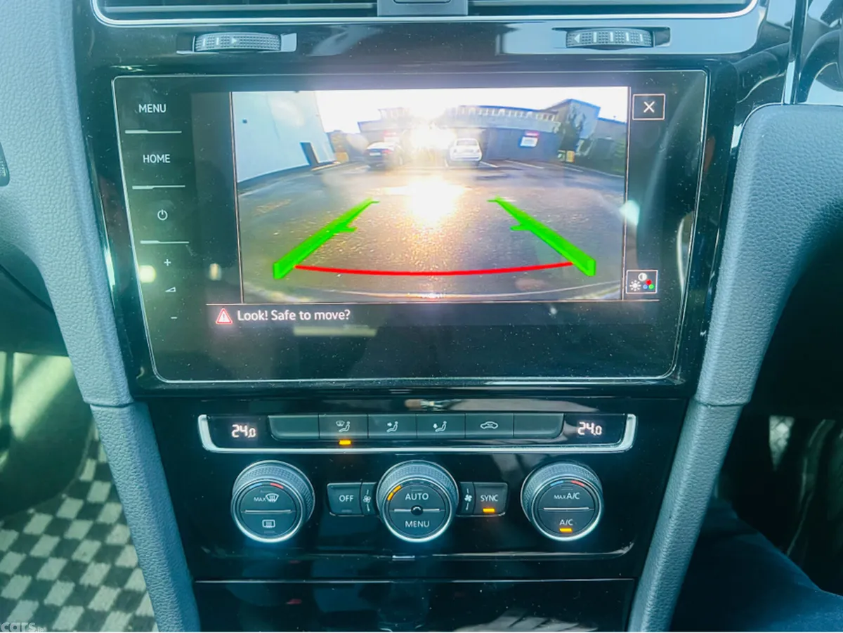 Volkswagen Golf Estate, Petrol, 2019, Black