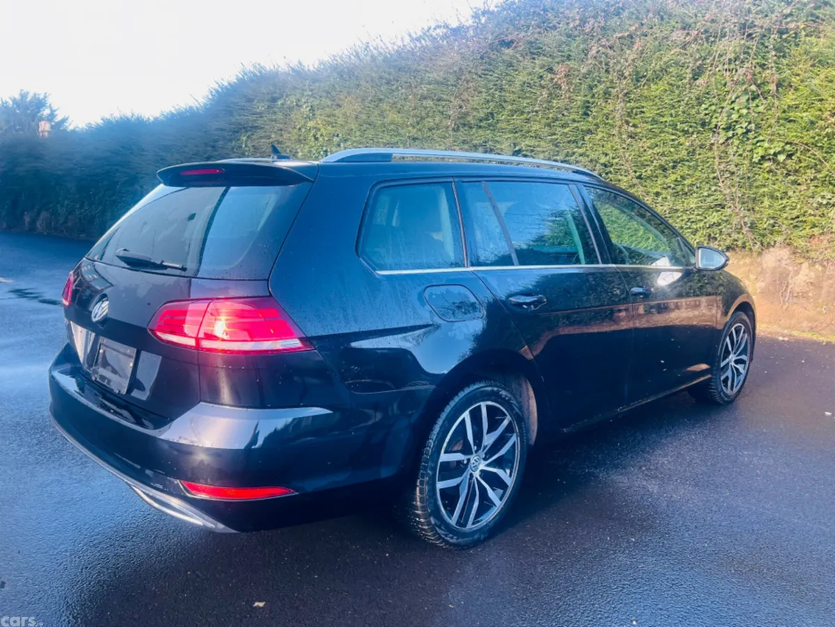 Volkswagen Golf Estate, Petrol, 2019, Black