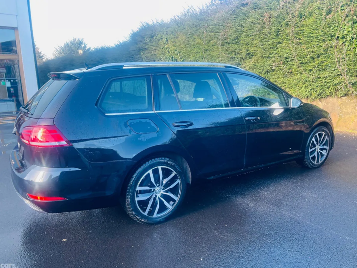 Volkswagen Golf Estate, Petrol, 2019, Black