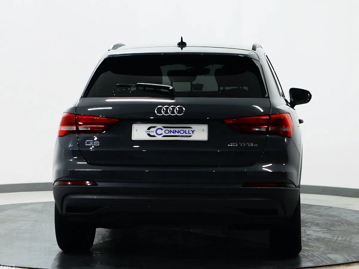 Audi Q3 SUV, Petrol Hybrid, 2022, Grey